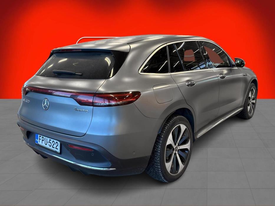 MERCEDES-BENZ EQC 2021