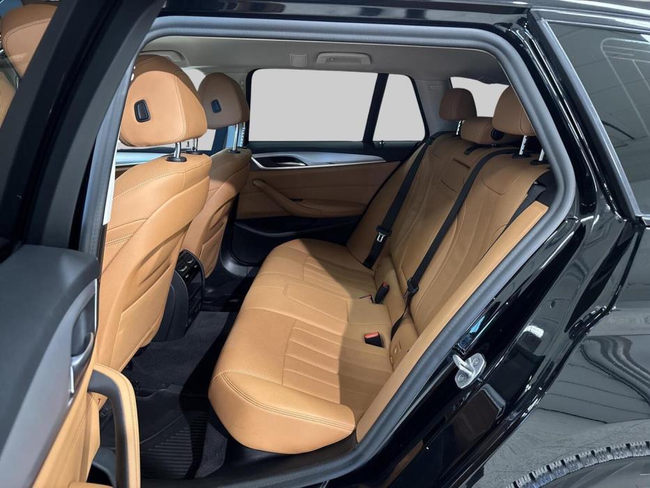 BMW 530 2021