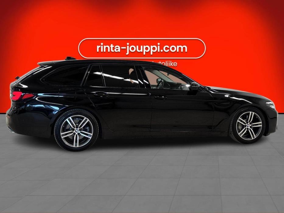 BMW 530 2021