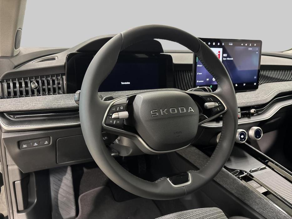 SKODA Superb 2026