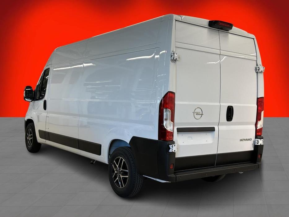 OPEL Movano 2024