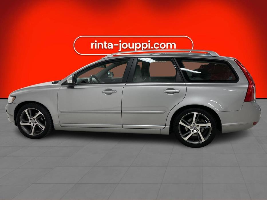 VOLVO V50 2011