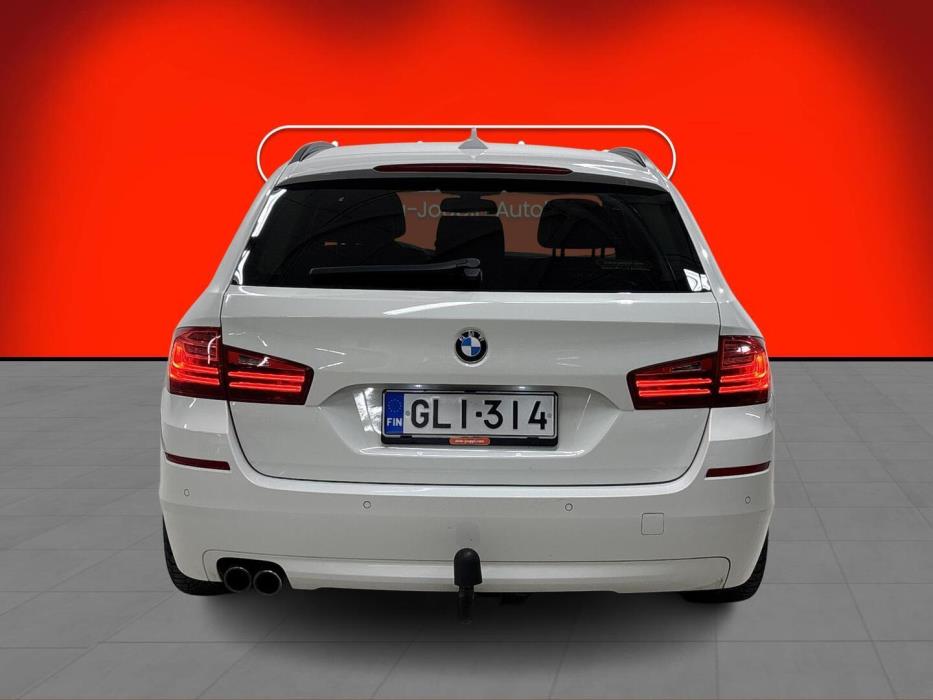 BMW 518 2014