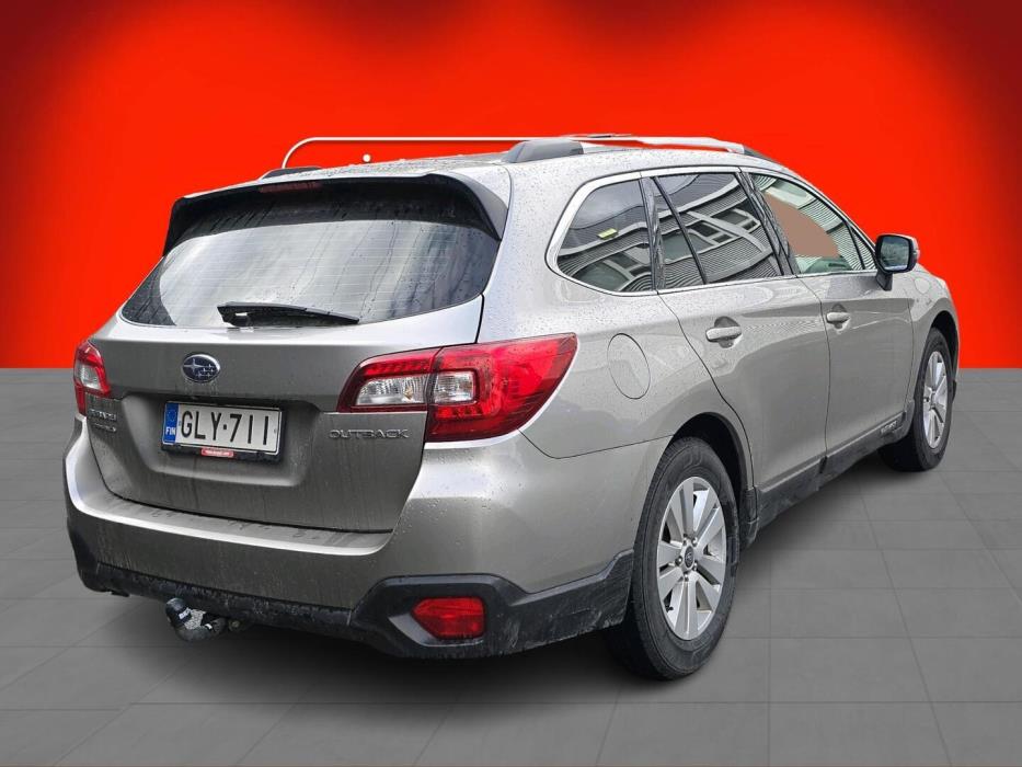 SUBARU Outback 2016