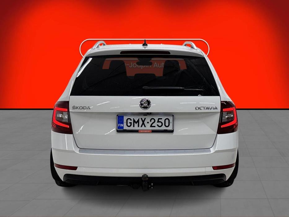 SKODA Octavia 2018