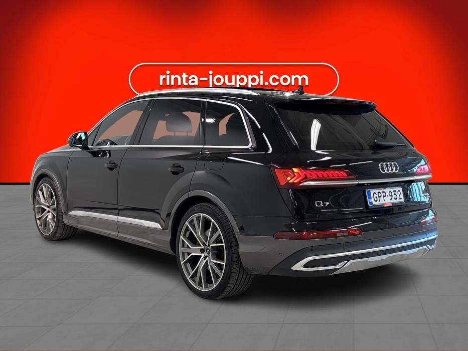 AUDI Q7 2020