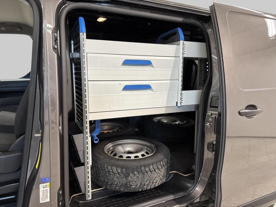 TOYOTA Proace 2023