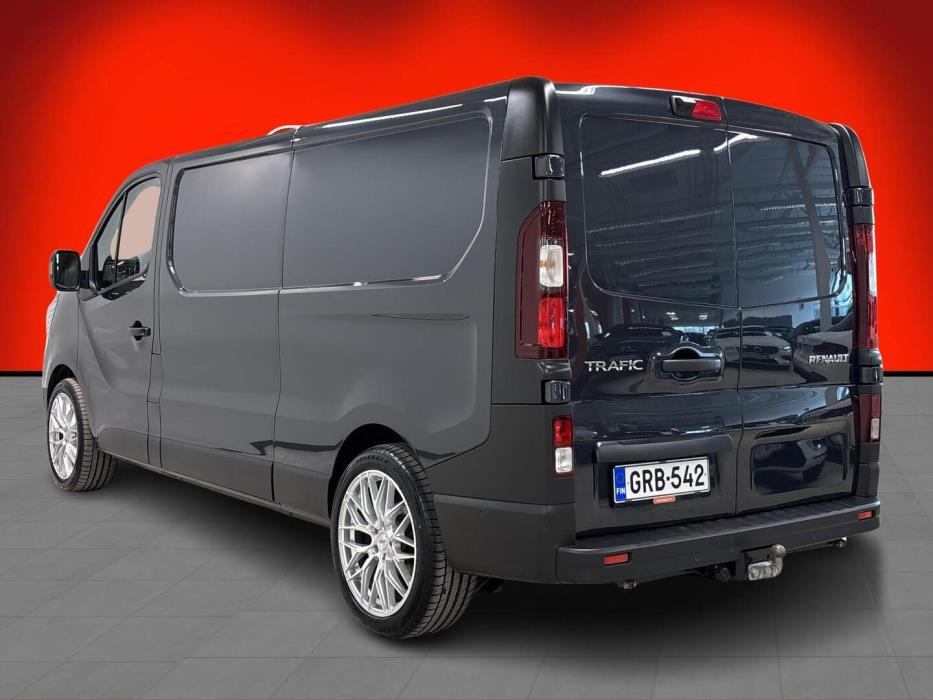 RENAULT Trafic 2025
