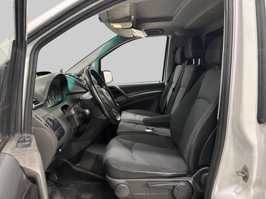 MERCEDES-BENZ Vito 2011