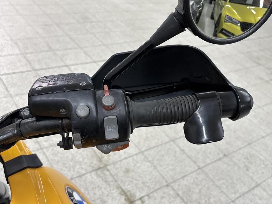 BMW R 2000
