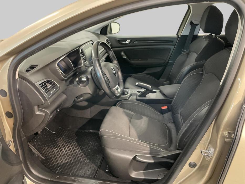 RENAULT Megane 2016