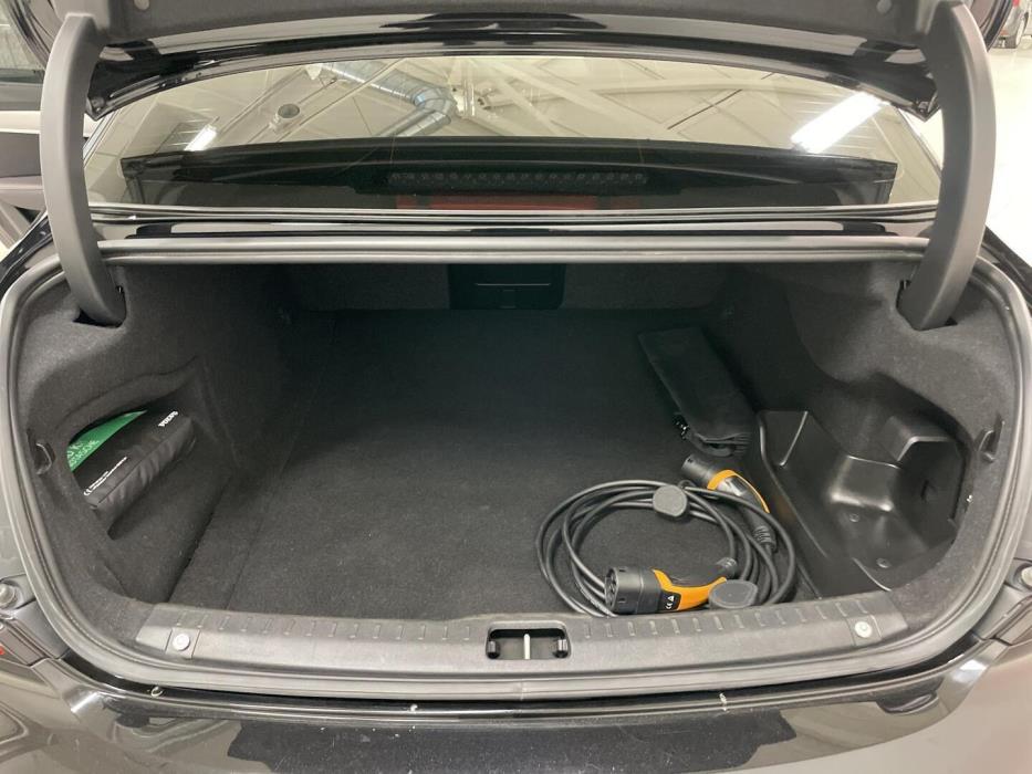 VOLVO S90 2021