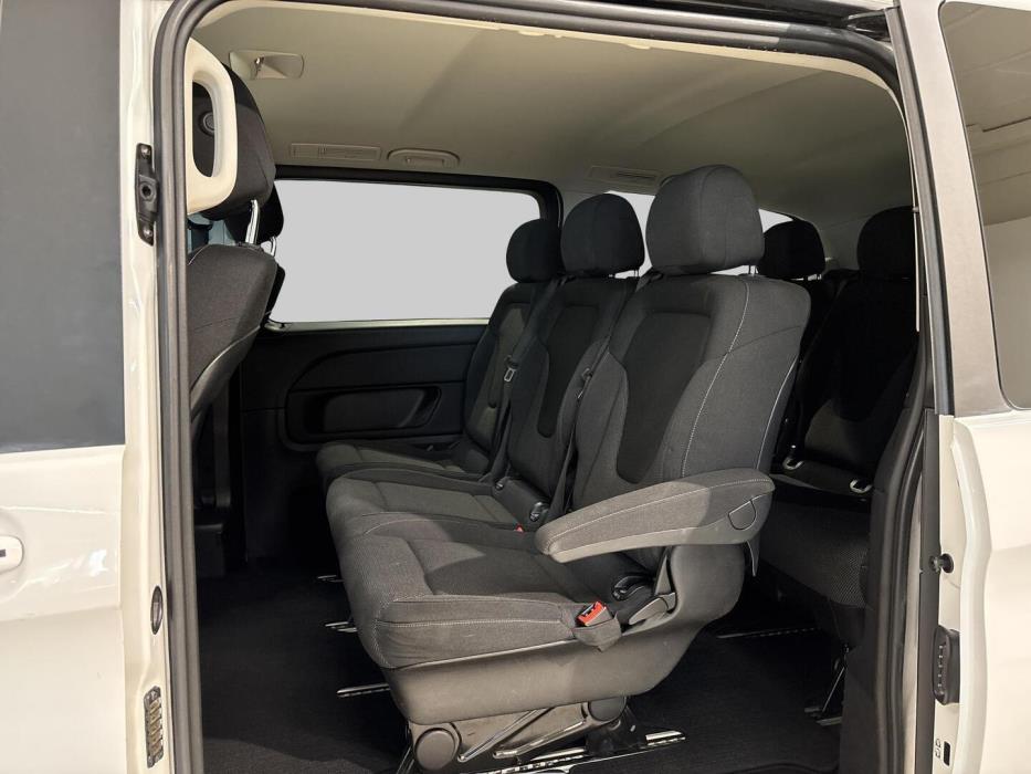 MERCEDES-BENZ V 2015