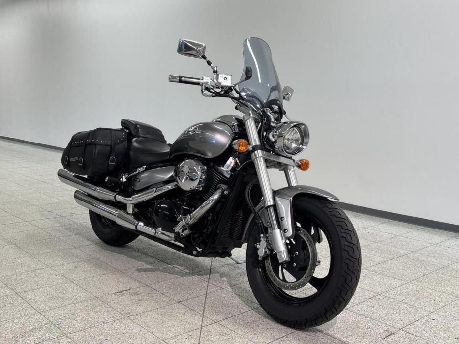 SUZUKI INTRUDER 2006