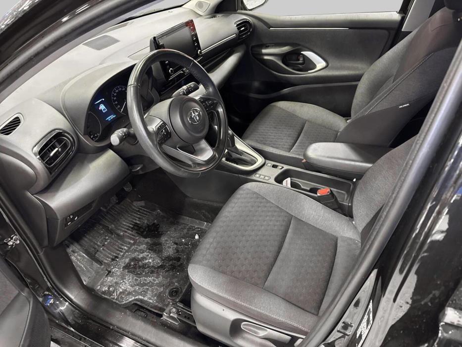 TOYOTA YARIS 2021
