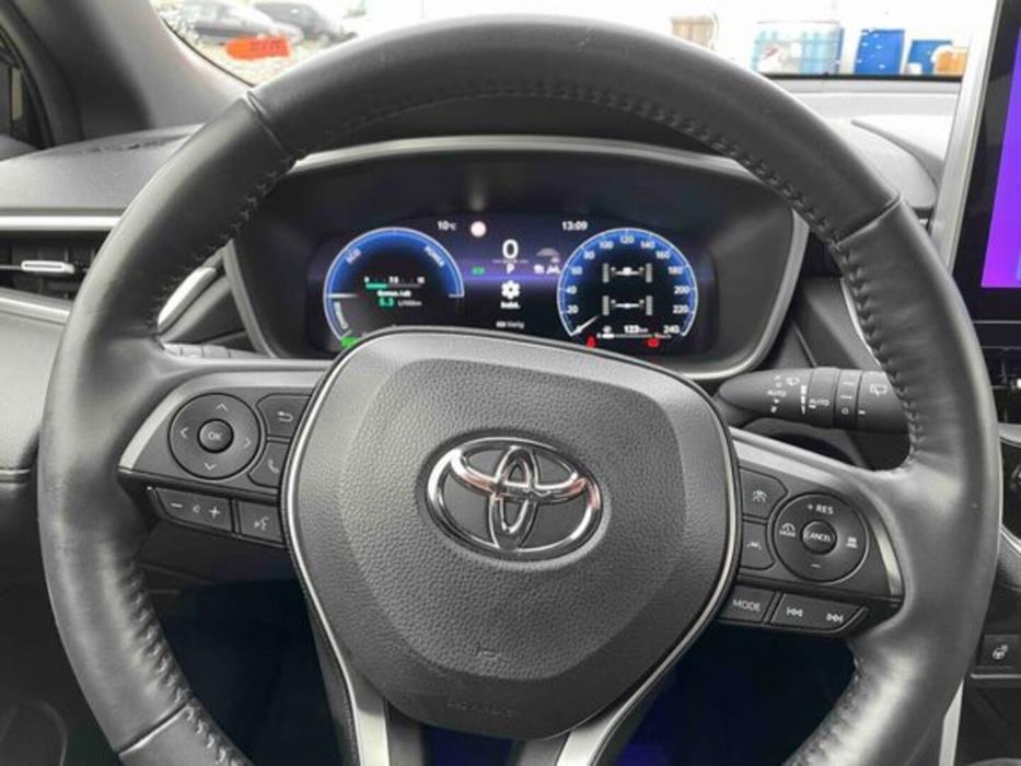 TOYOTA COROLLA CROSS 2024