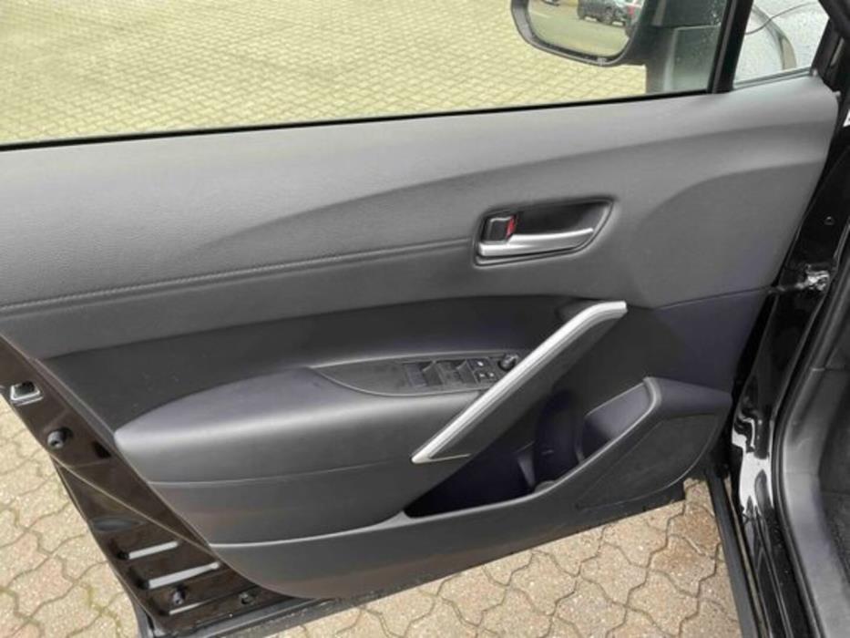 TOYOTA COROLLA CROSS 2024