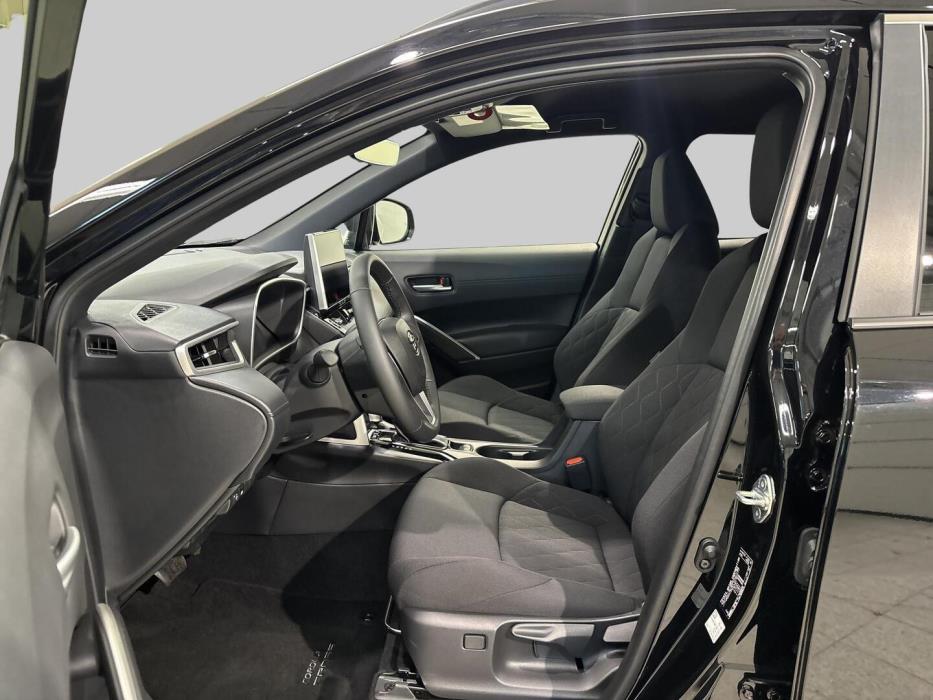 TOYOTA COROLLA CROSS 2025