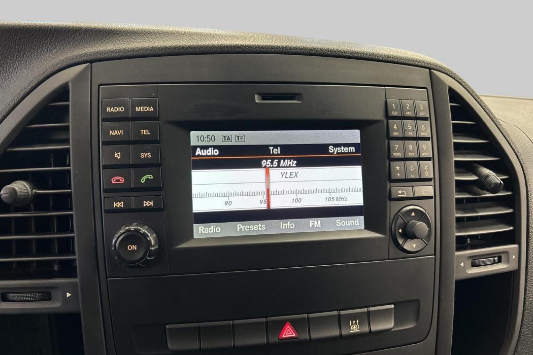 MERCEDES-BENZ Vito 2016