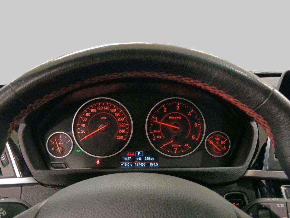 BMW 320 2018