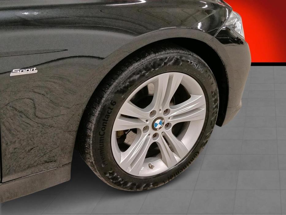 BMW 320 2018