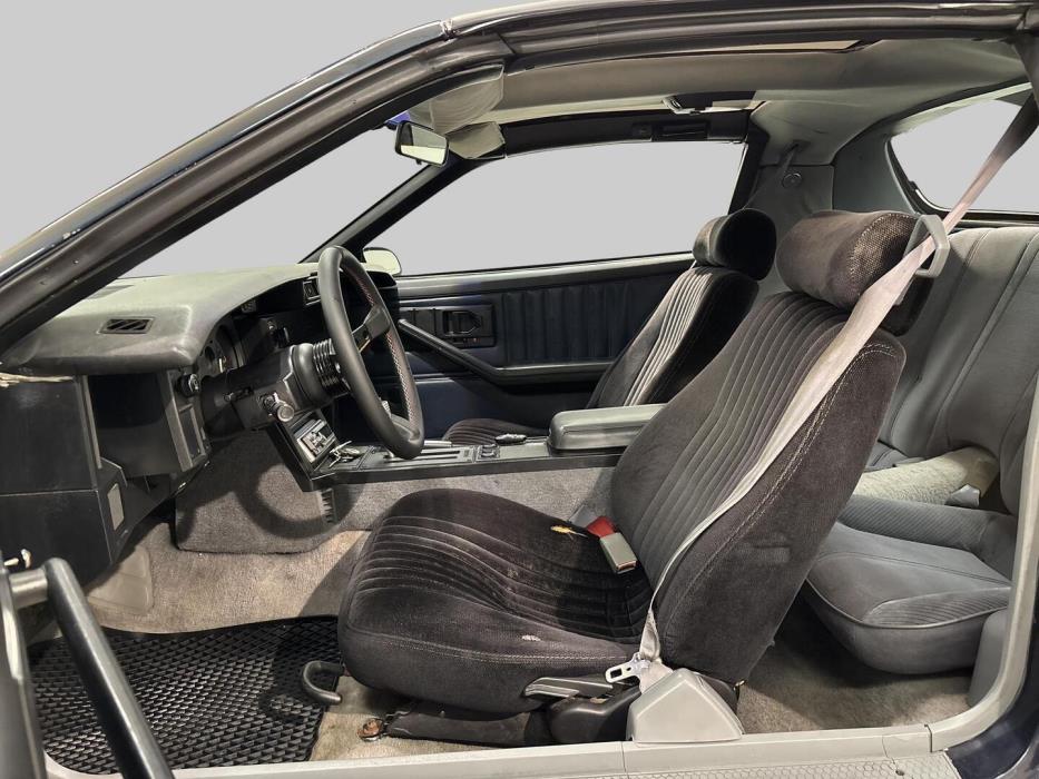 CHEVROLET Camaro 1986