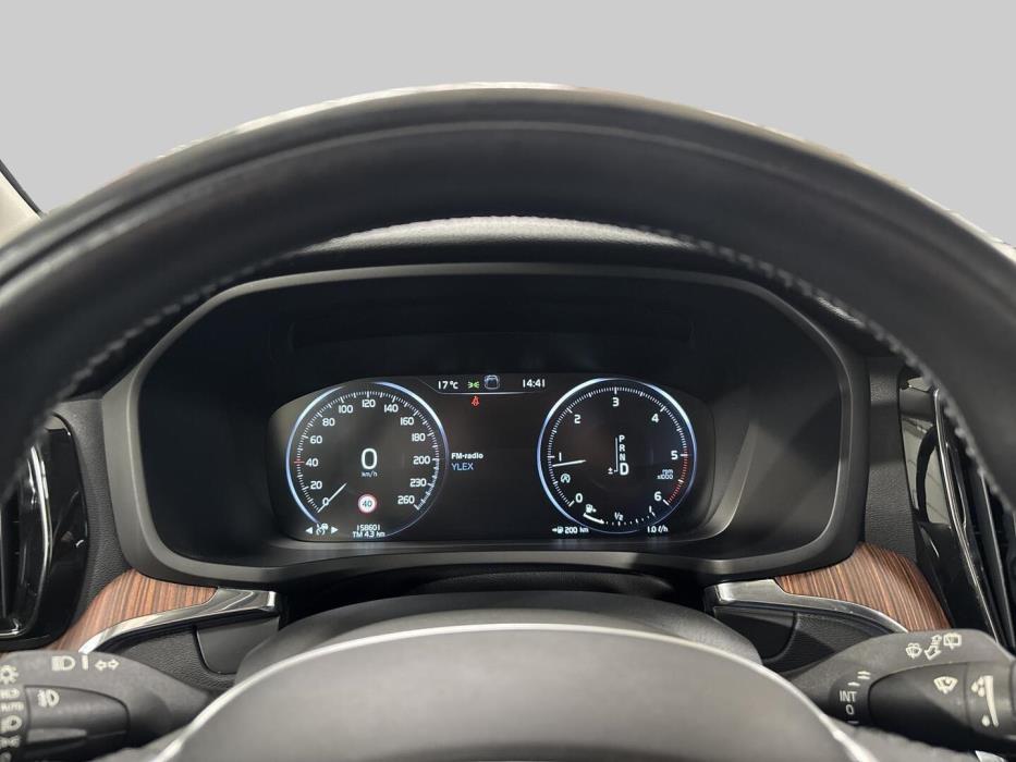 VOLVO V60 2019