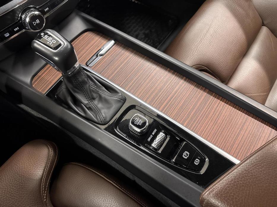 VOLVO V60 2019