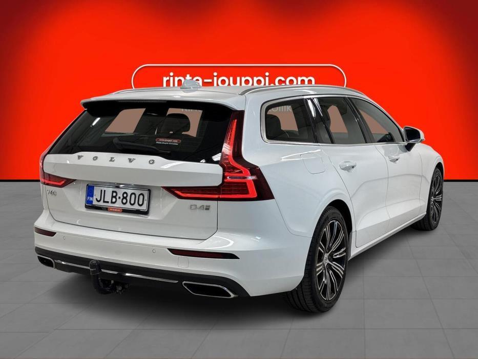 VOLVO V60 2019