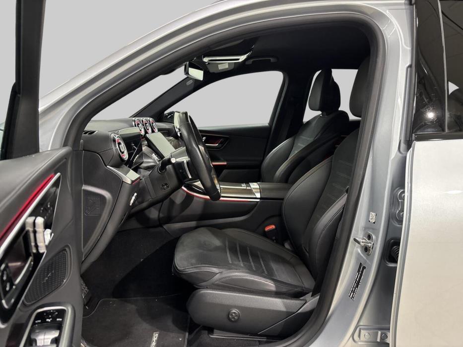 MERCEDES-BENZ GLC 2024