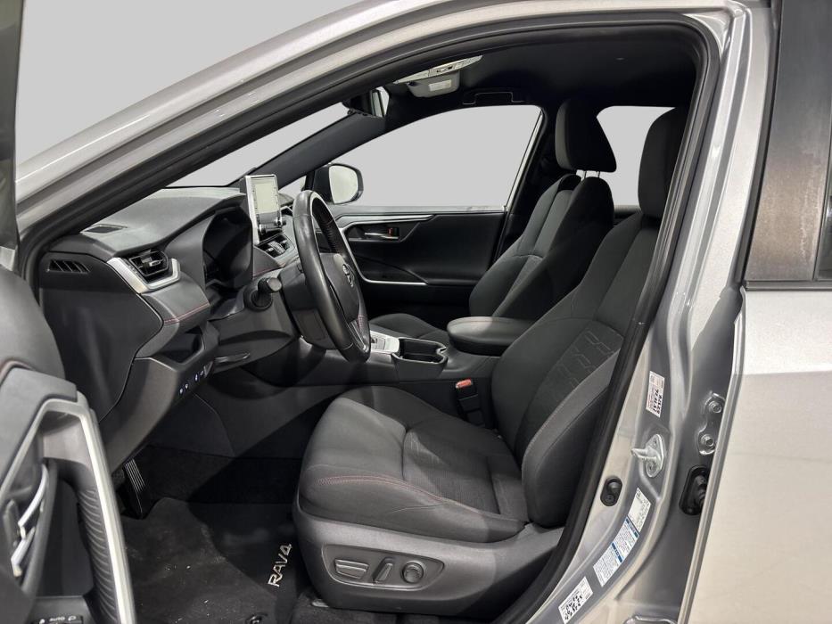 TOYOTA RAV4 PLUG-IN 2021