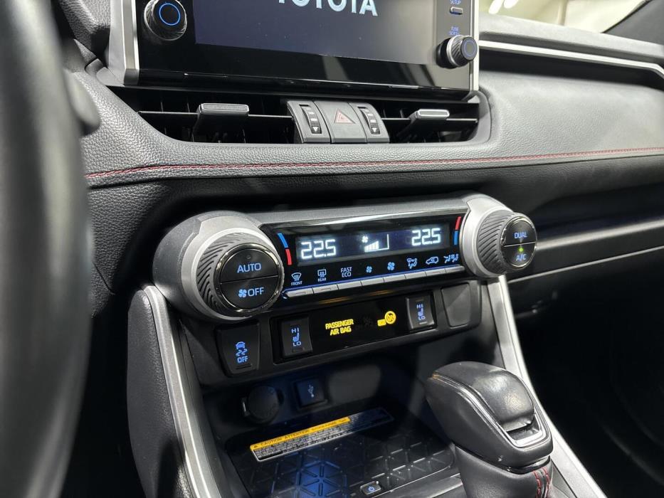 TOYOTA RAV4 PLUG-IN 2021