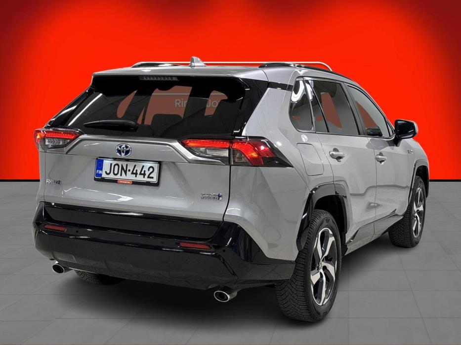 TOYOTA RAV4 PLUG-IN 2021