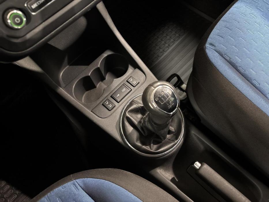 SKODA Roomster 2011
