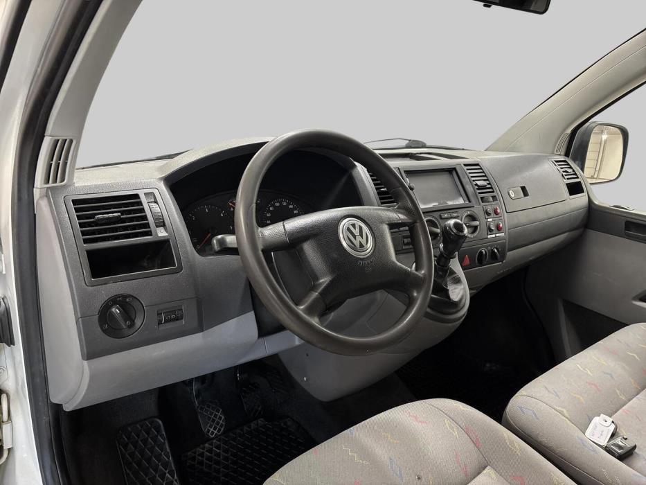 VOLKSWAGEN Transporter 2007