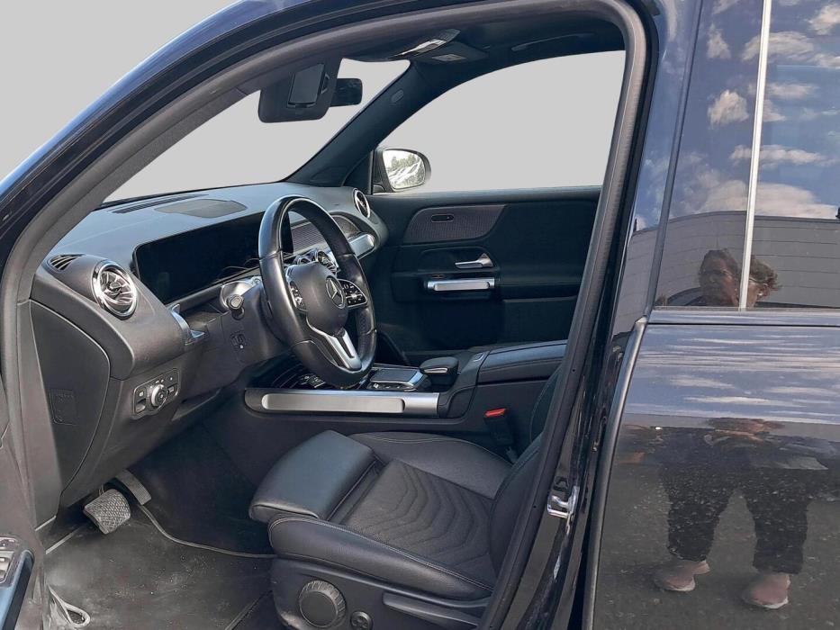 MERCEDES-BENZ EQB 2024