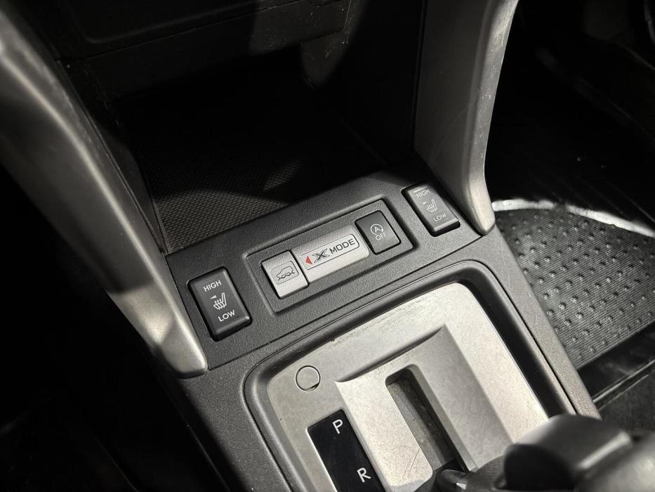 SUBARU Forester 2013