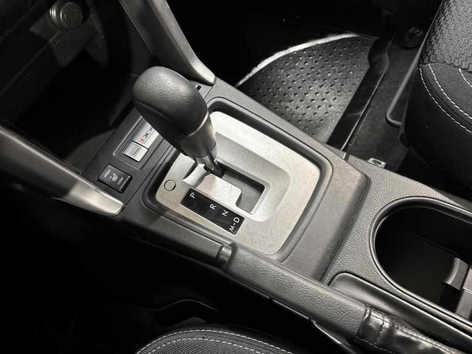 SUBARU Forester 2013