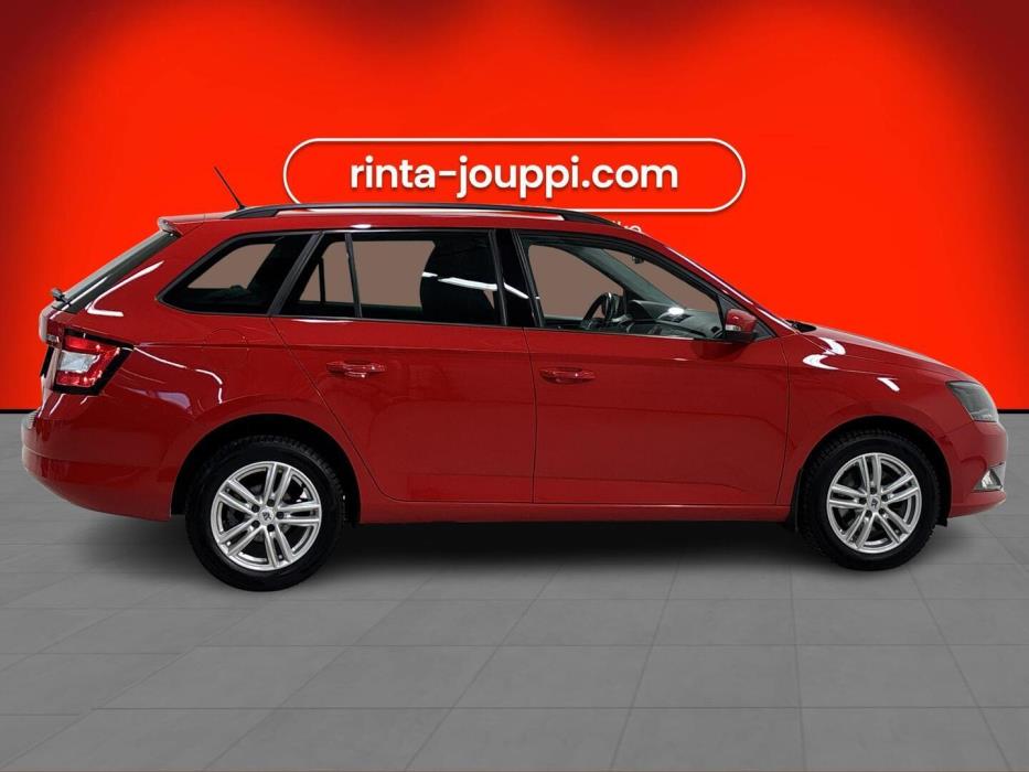 SKODA FABIA 2015