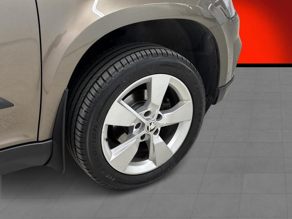 SKODA Yeti 2016