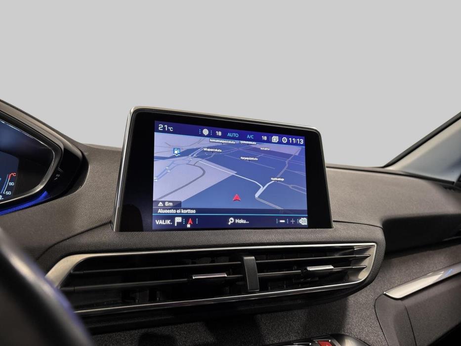 PEUGEOT 5008 2018