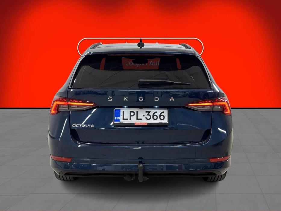 SKODA Octavia 2021