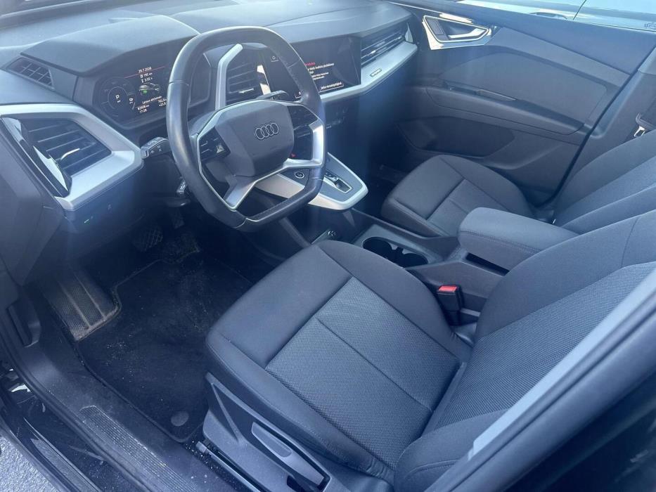 AUDI Q4 e-tron 2023