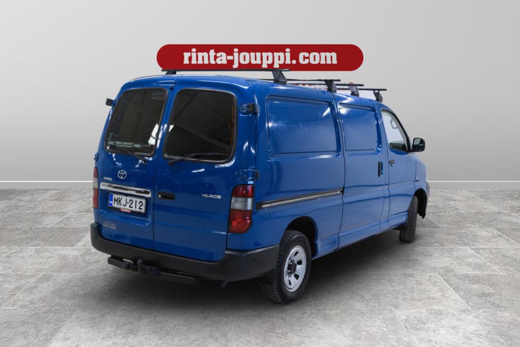 TOYOTA Hiace 2010