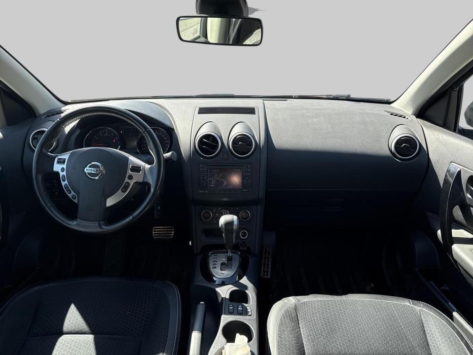 NISSAN Qashqai 2013