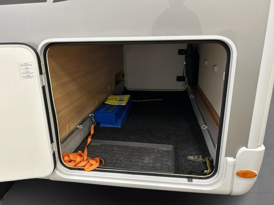 DETHLEFFS GLOBE4 T 7151 4 2015