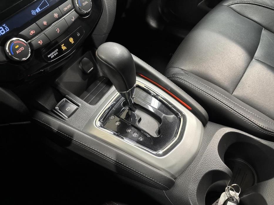 NISSAN Qashqai 2016