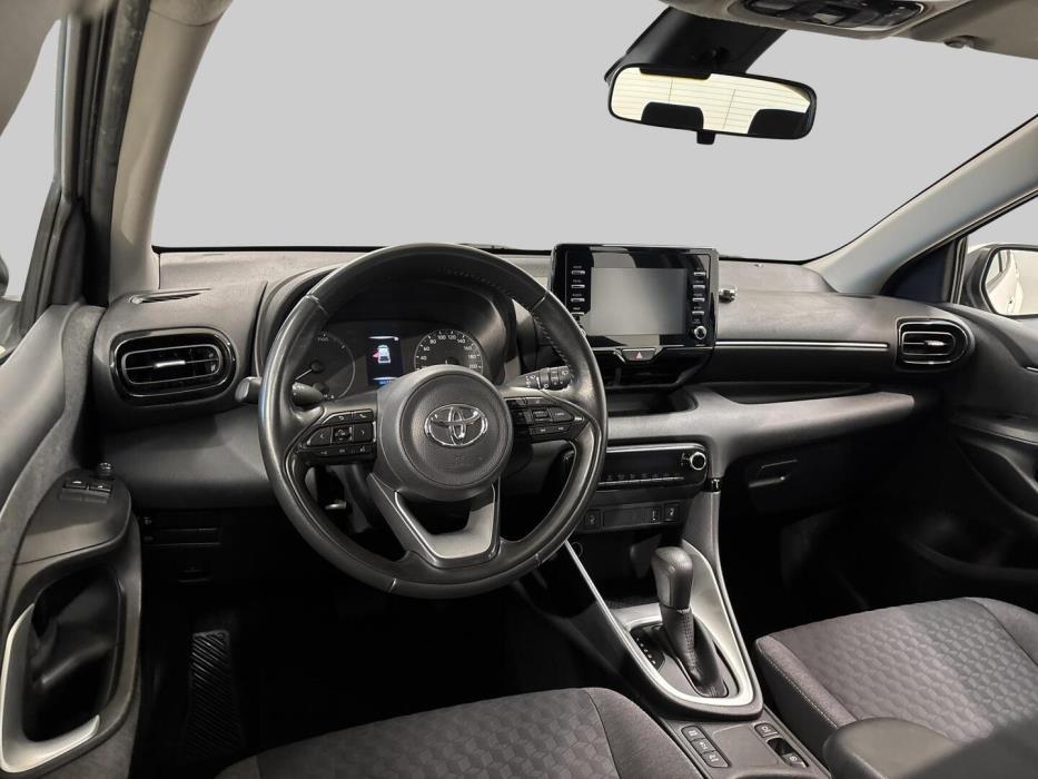 TOYOTA Yaris 2020