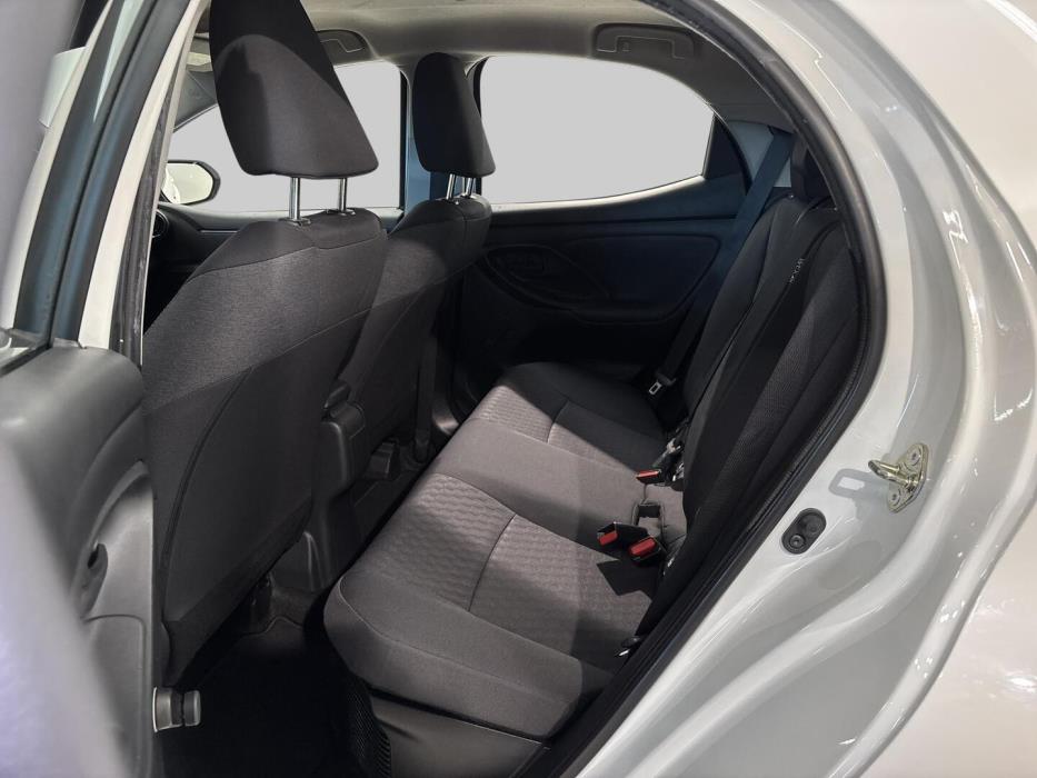 TOYOTA Yaris 2020
