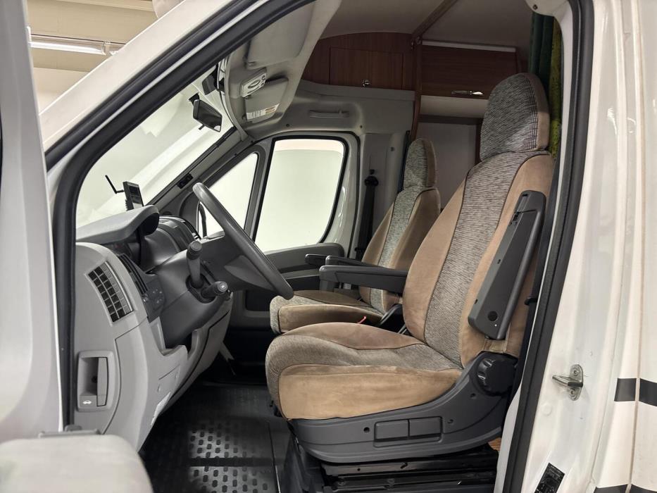 ADRIA Sport 577 SP 2010
